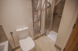 The Street, Stinchcombe