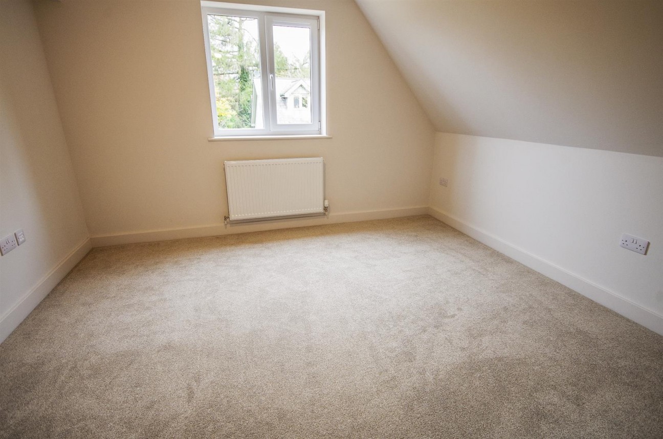 The Street, Stinchcombe