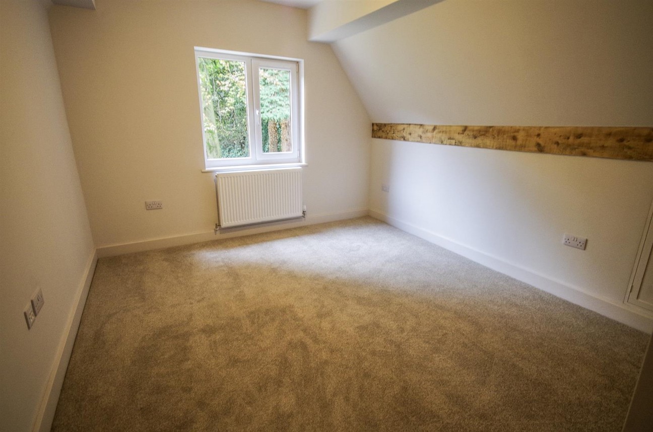 The Street, Stinchcombe