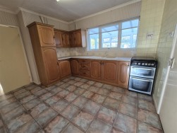 Cedar Drive, Dursley