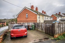 Lower Poole Road, Dursley