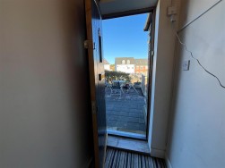 16b Market Place, Berkeley