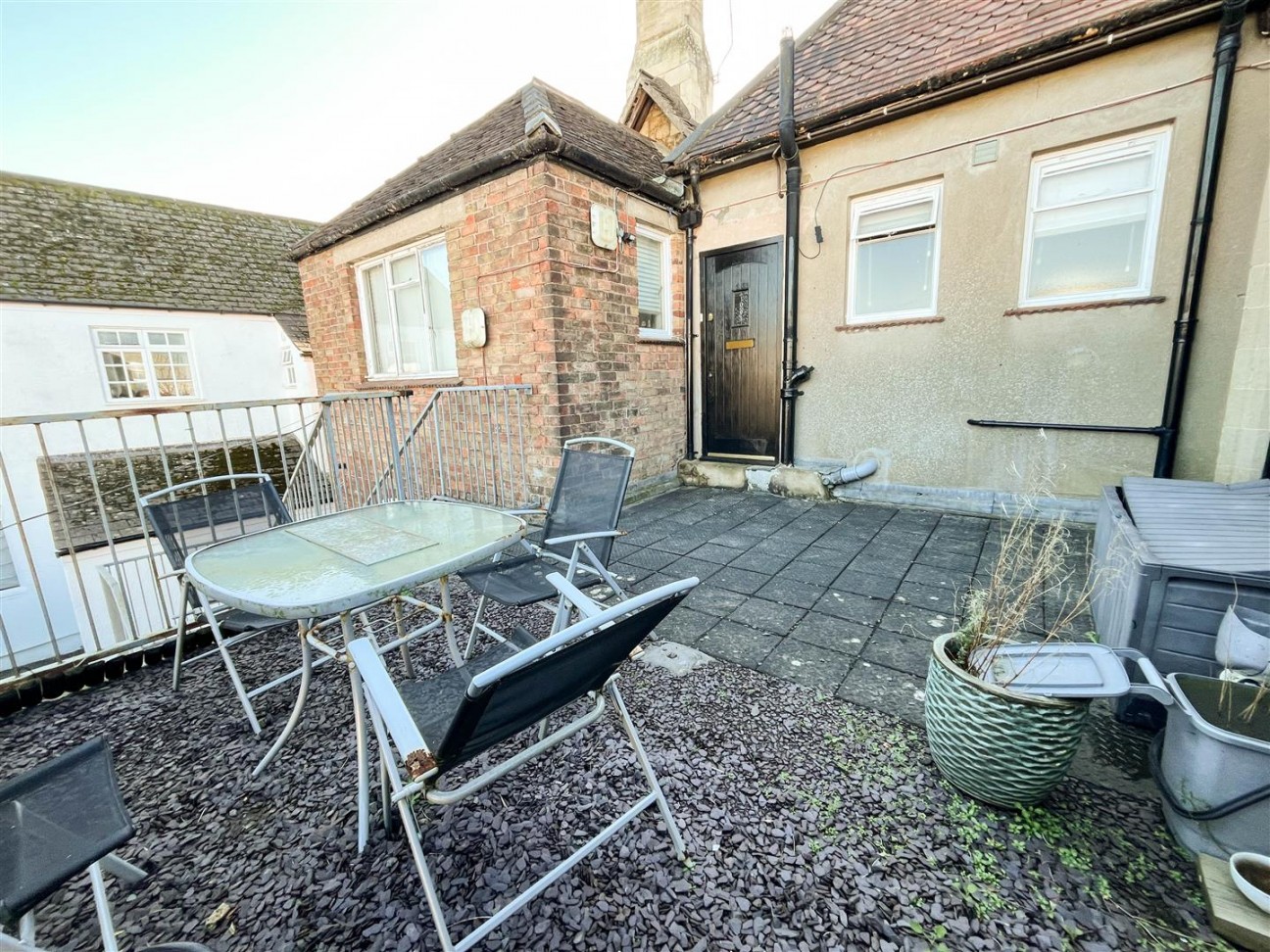 16b Market Place, Berkeley