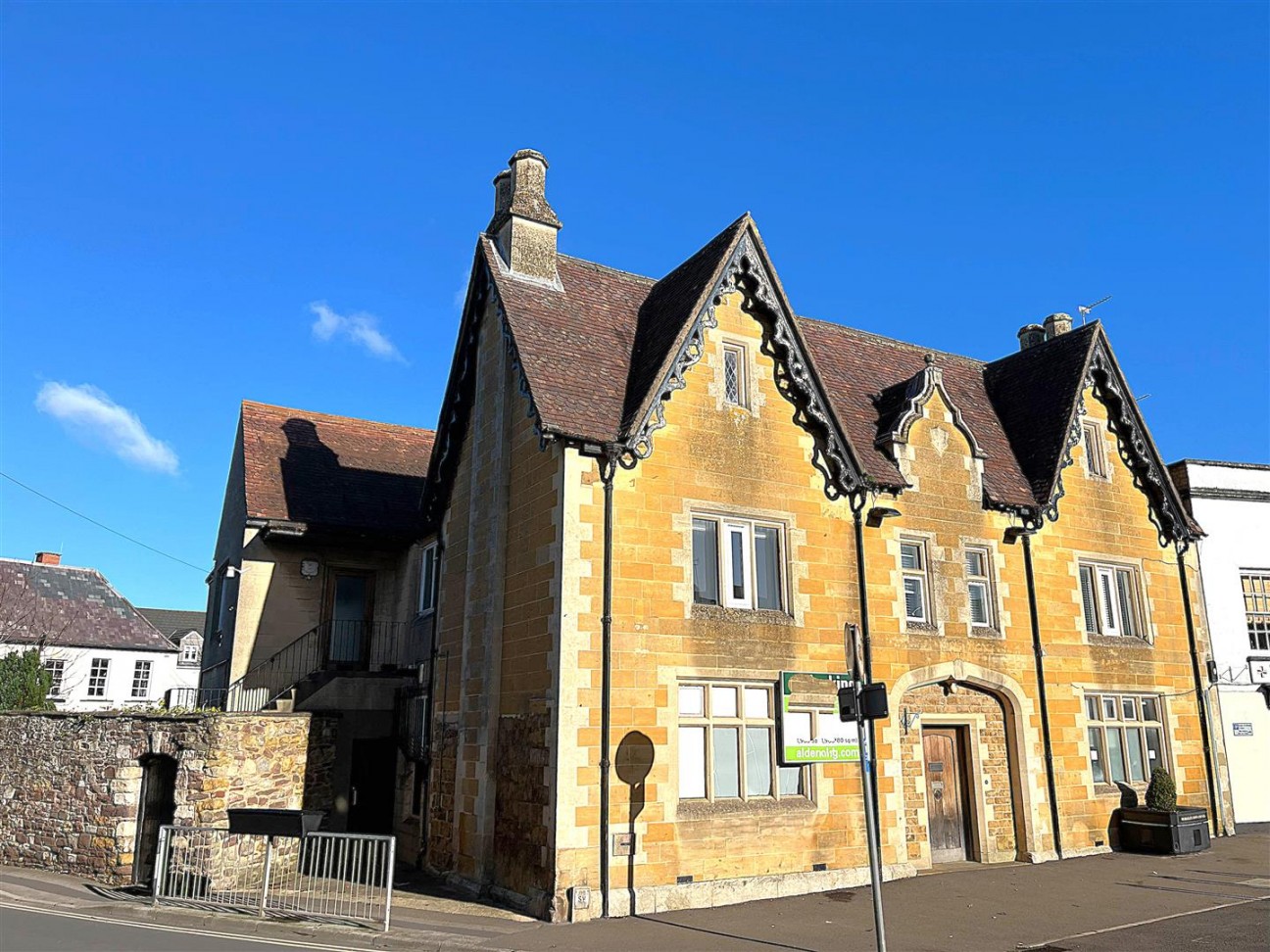 16a Market Place, Berkeley