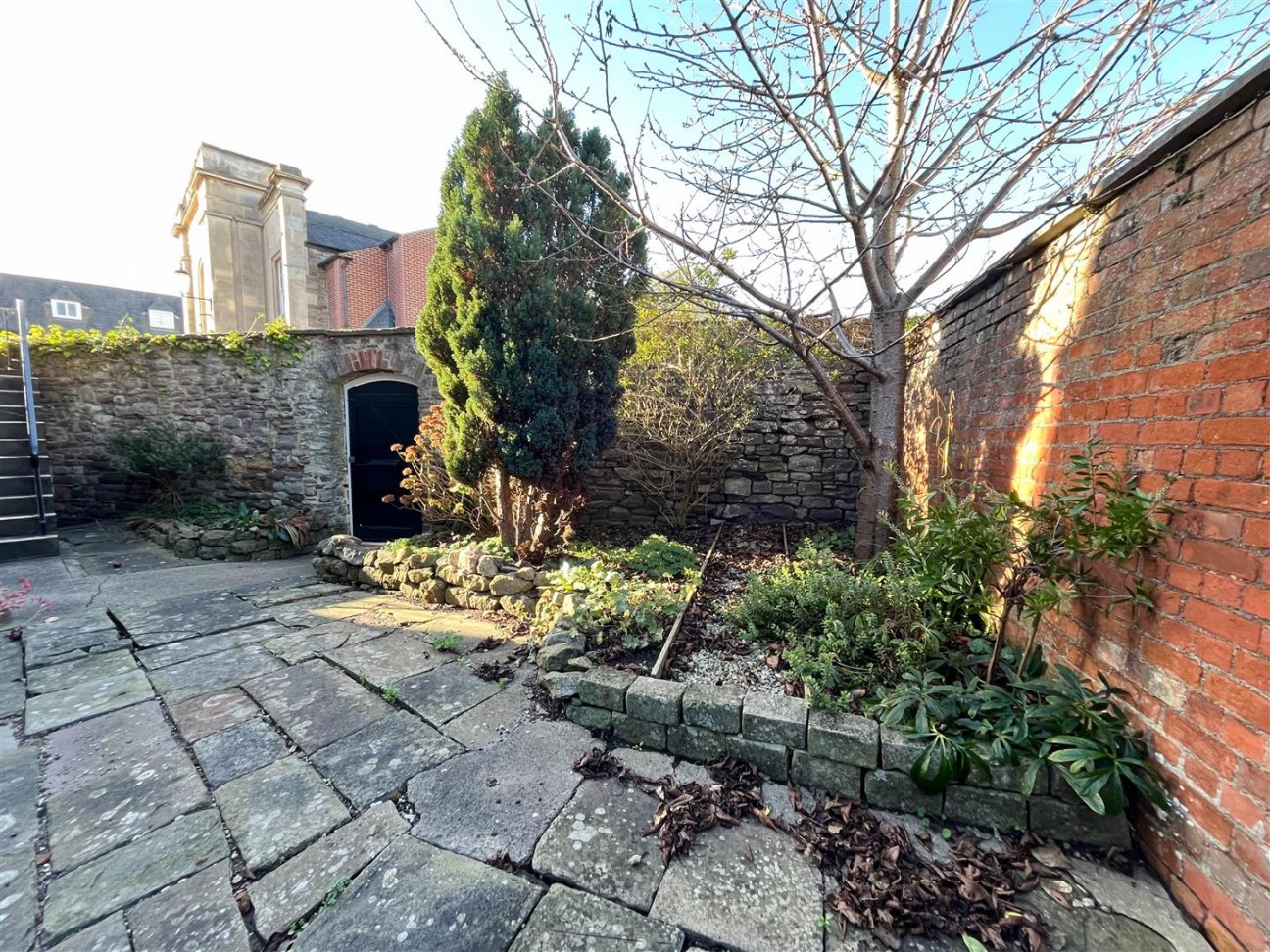 16a Market Place, Berkeley