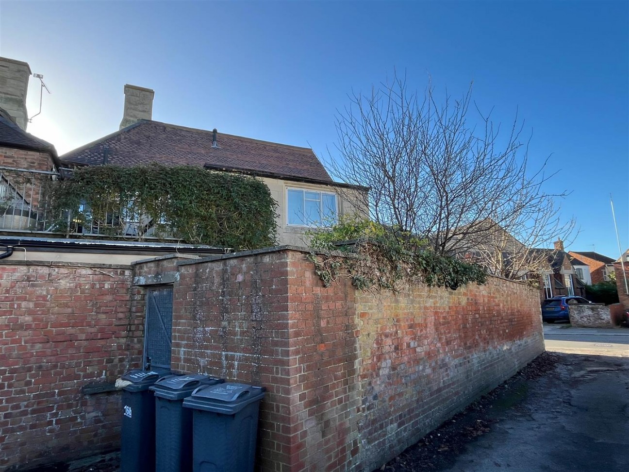 16a Market Place, Berkeley