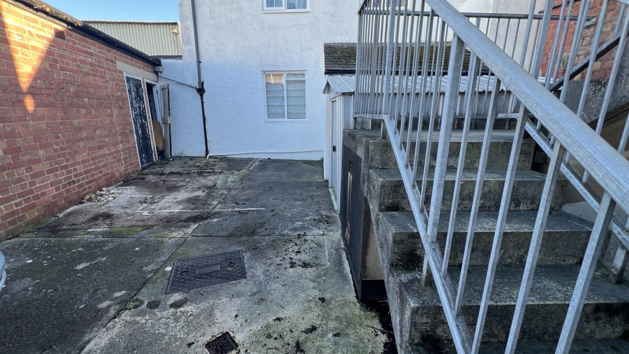 16a Market Place, Berkeley