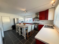 16a Market Place, Berkeley