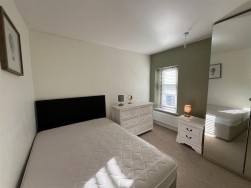 16a Market Place, Berkeley