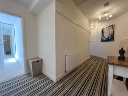 16a Market Place, Berkeley