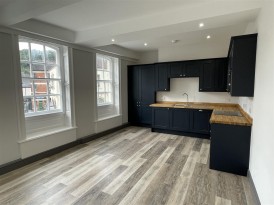 Long Street, Dursley