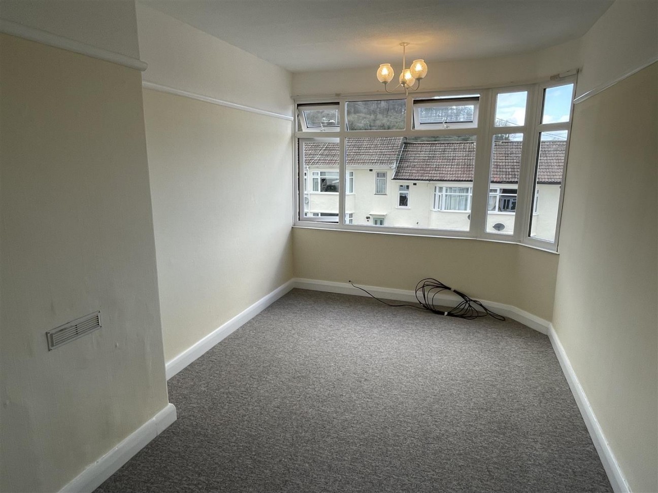 Olive Grove, Dursley