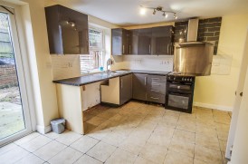 Brownings Lane, Dursley