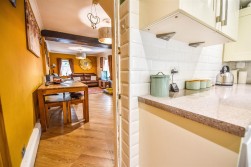 Lynch Road, Berkeley