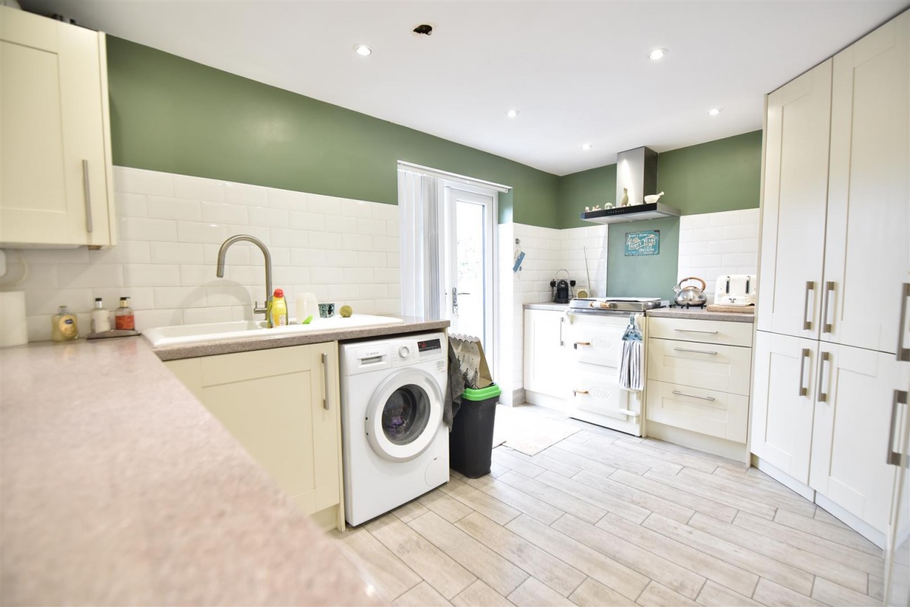 Lynch Road, Berkeley