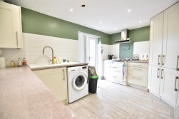 Lynch Road, Berkeley