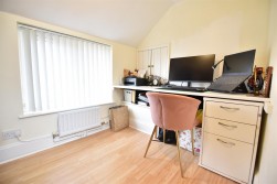 Lynch Road, Berkeley