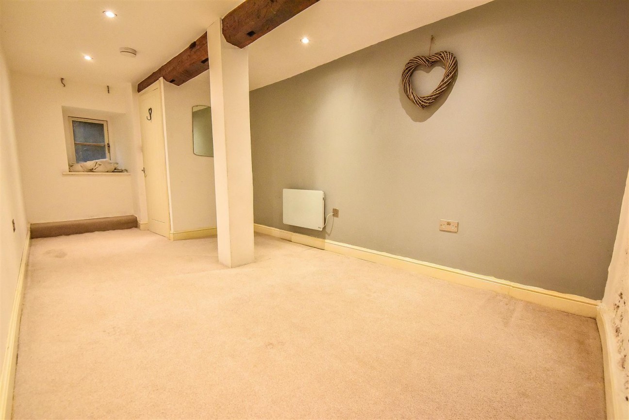 Long Street, Dursley