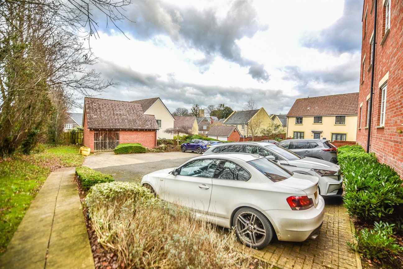 Alexandra Close, Dursley