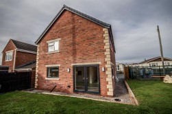 Quarry Gardens, Dursley