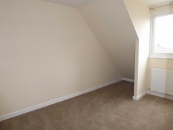 Trotman Avenue, Cam, Dursley