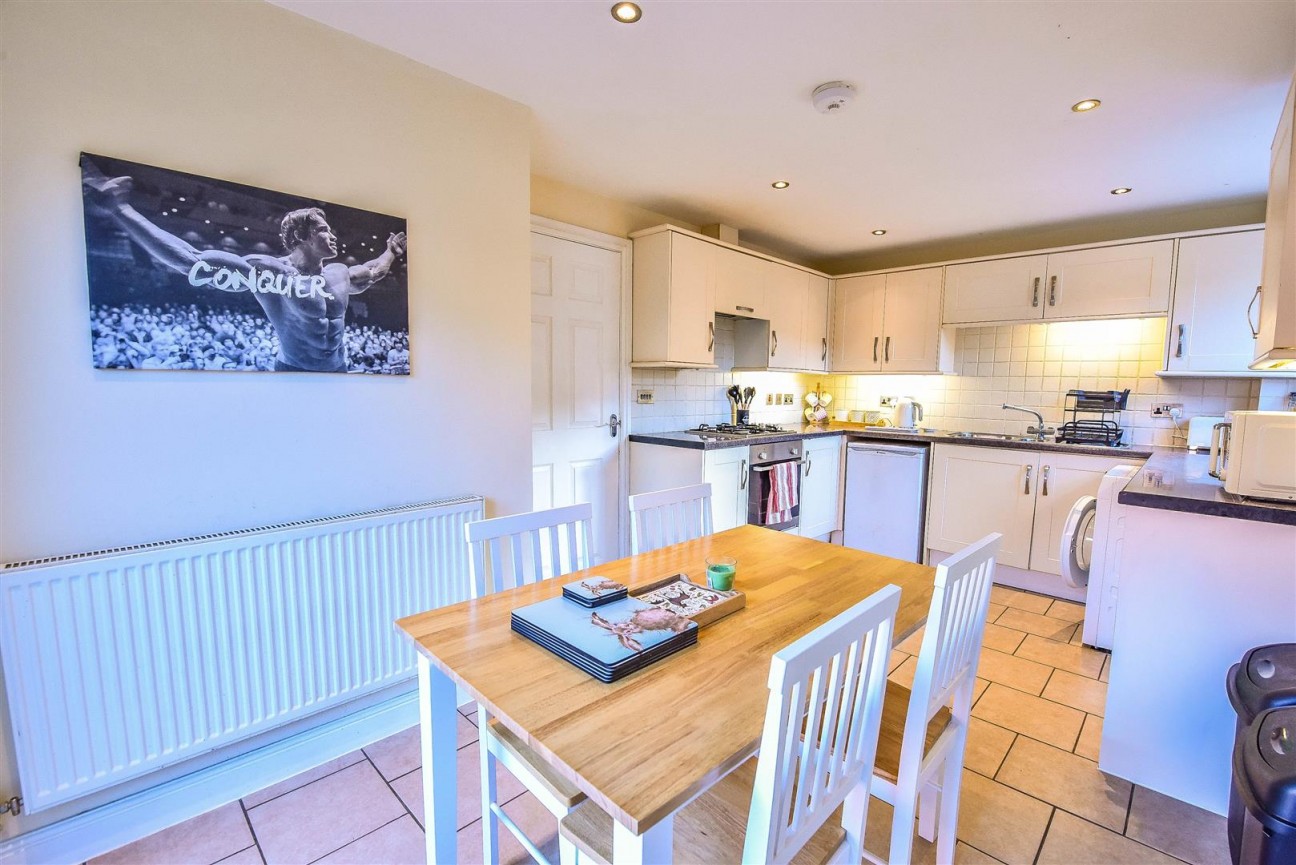 Roseberry Road, Dursley