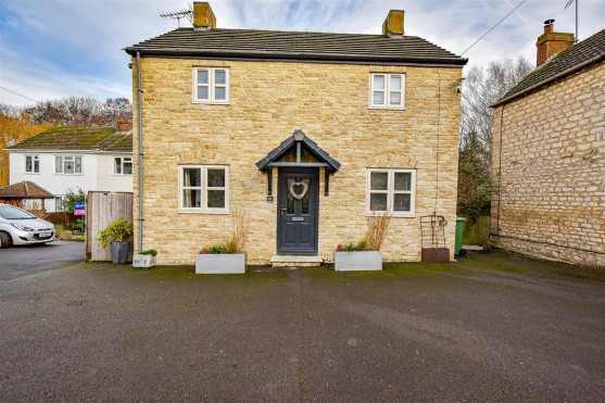 Rowley, Cam, Dursley