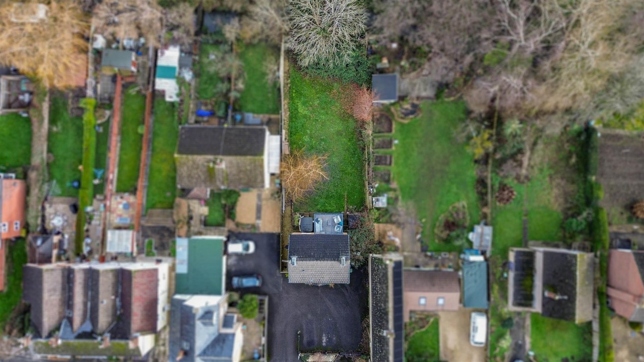 Rowley, Cam, Dursley