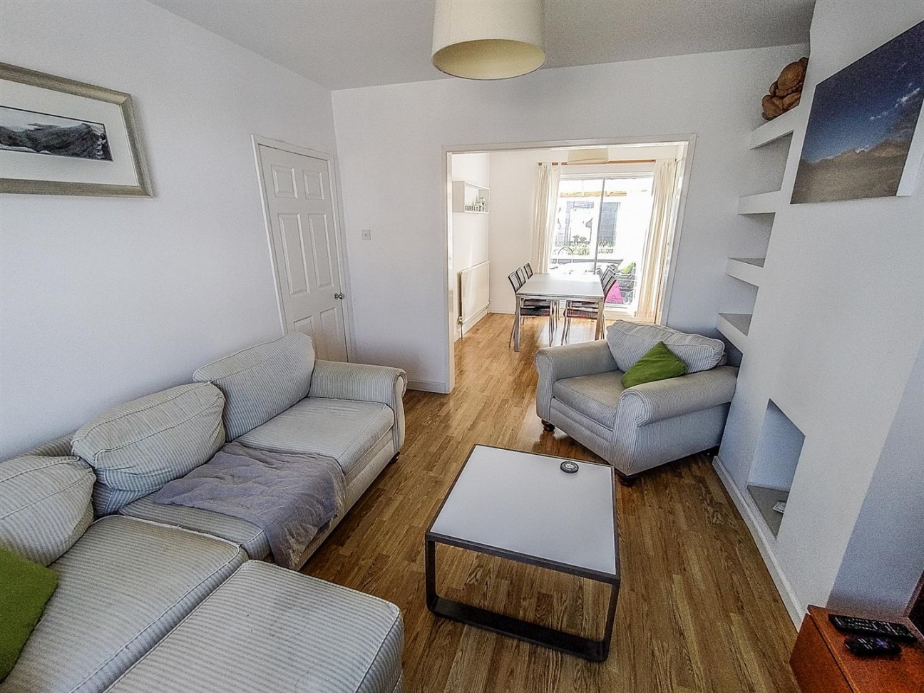 Lawrence Grove, Dursley