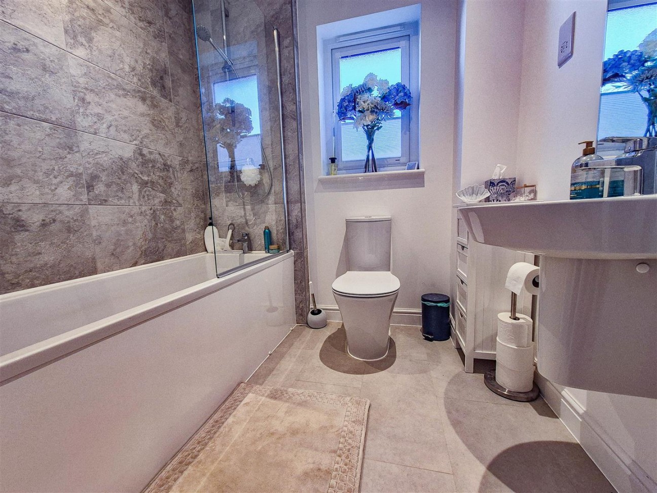 Kingscote Drive, Berkeley