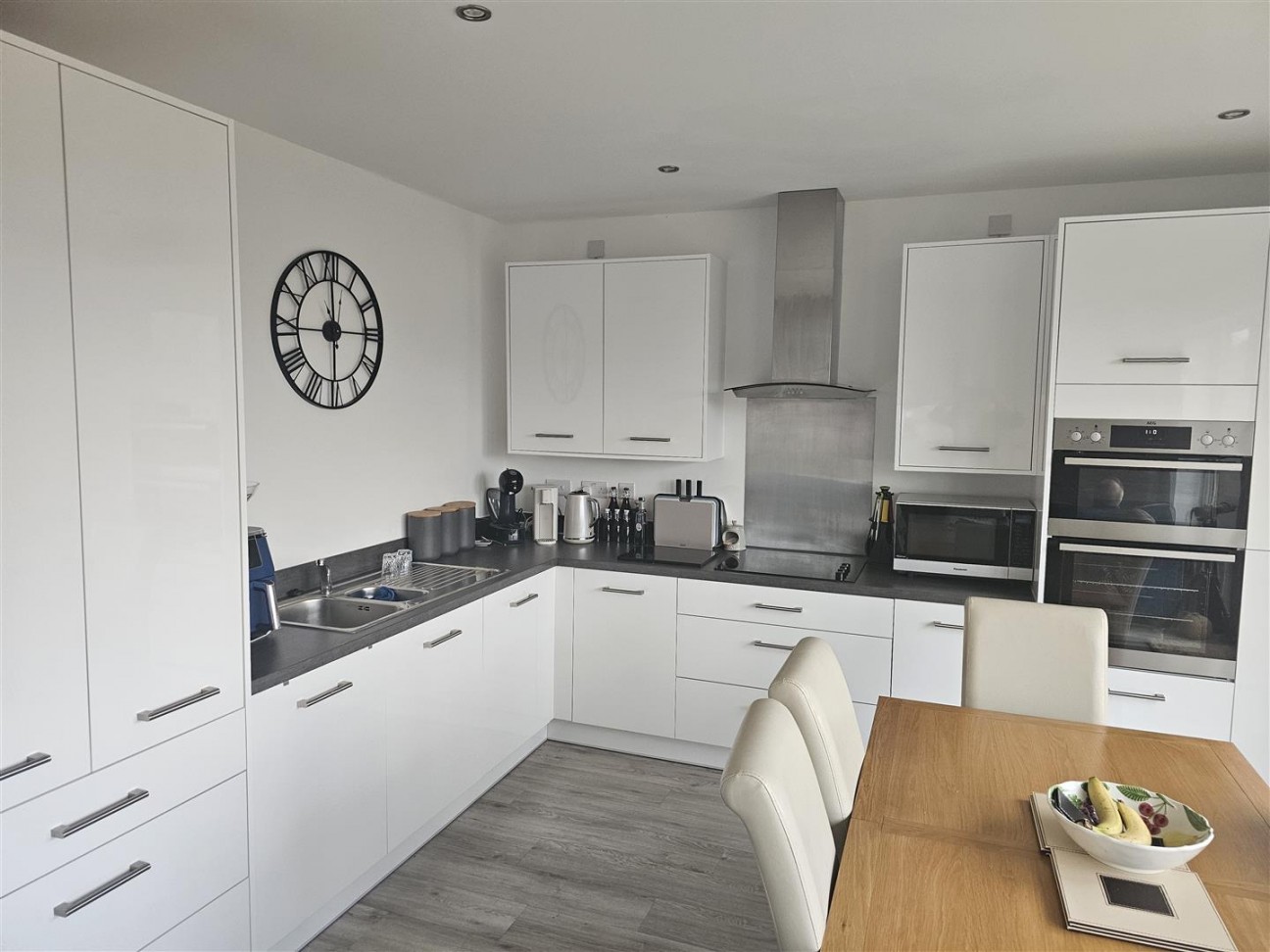 Kingscote Drive, Berkeley