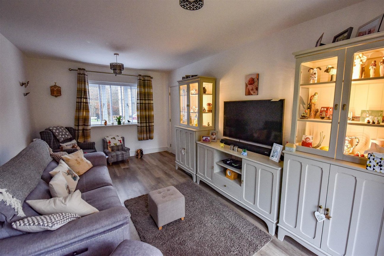 Lister Road, Dursley