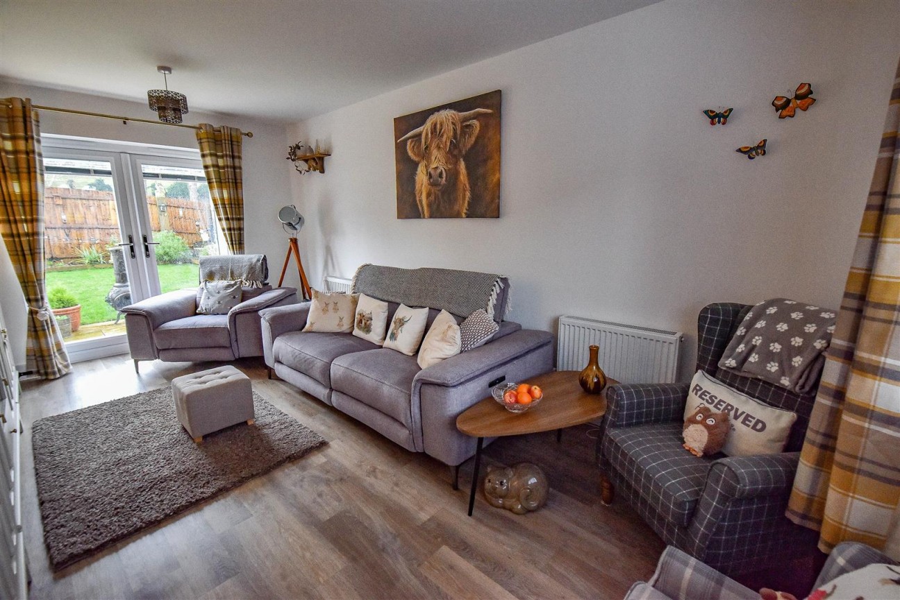 Lister Road, Dursley