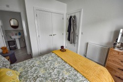 Lister Road, Dursley