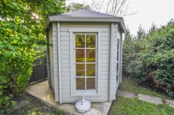 Chipmans Platt, Stonehouse