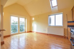 Chipmans Platt, Stonehouse