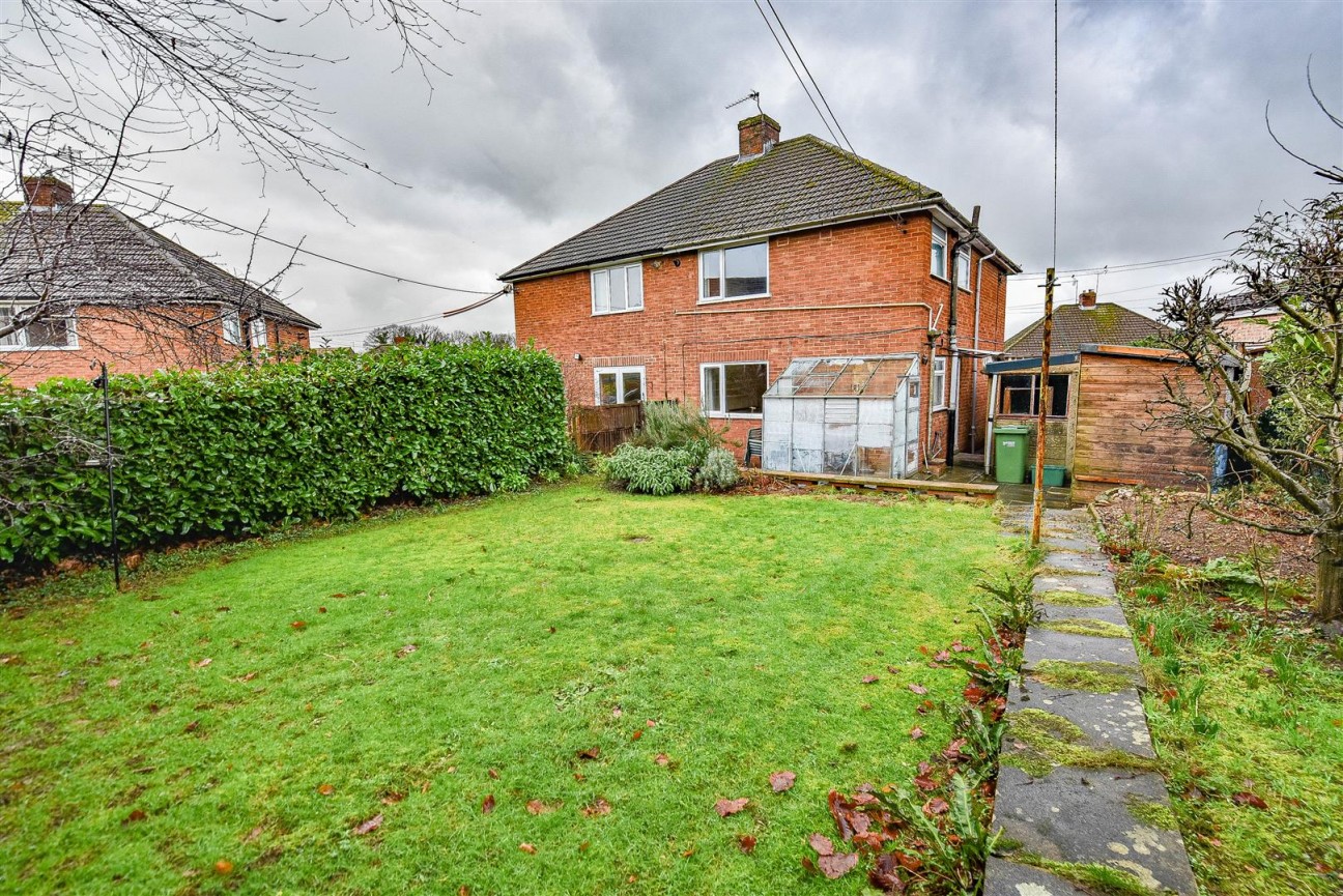 The Crescent, Dursley