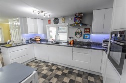 Berkeley Vale Park, Berkeley