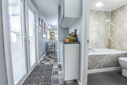 Berkeley Vale Park, Berkeley