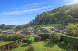 Five Acres, Dursley