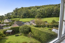 Five Acres, Dursley