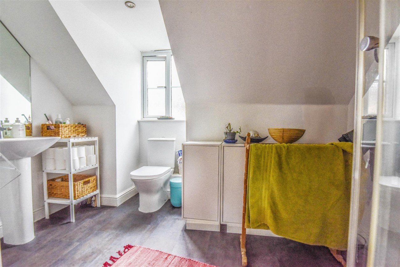 Legion Close, Dursley