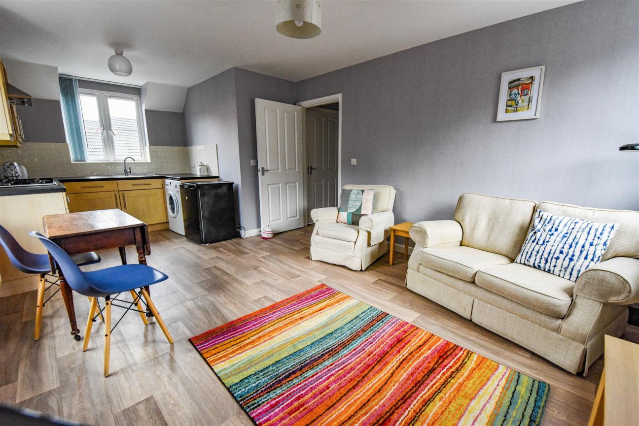 Priory Close, Dursley