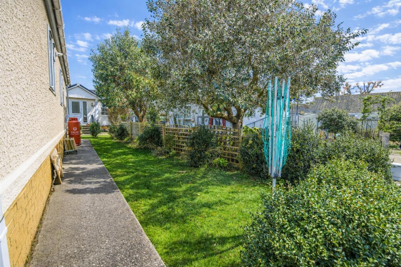 Dursley Vale Park, Woodfield Road, Dursley