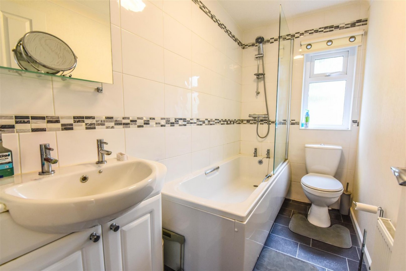 Dursley Vale Park, Woodfield Road, Dursley