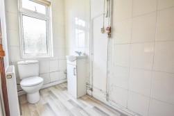 Olive Grove, Dursley