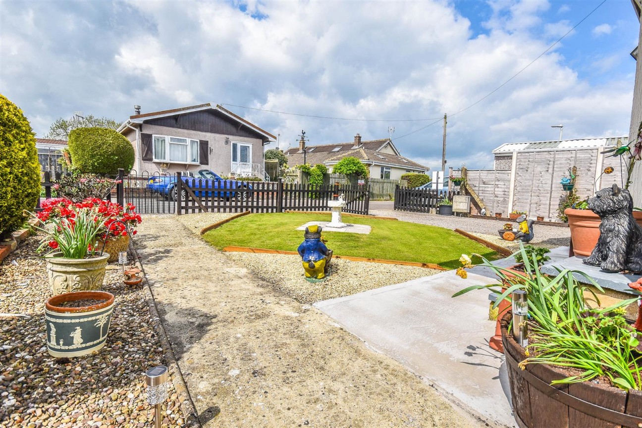 Woodfield Road, Dursley