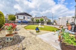 Woodfield Road, Dursley