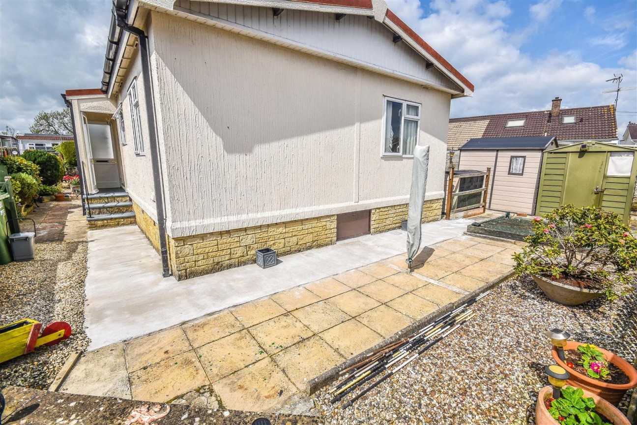 Woodfield Road, Dursley