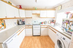 Woodfield Road, Dursley